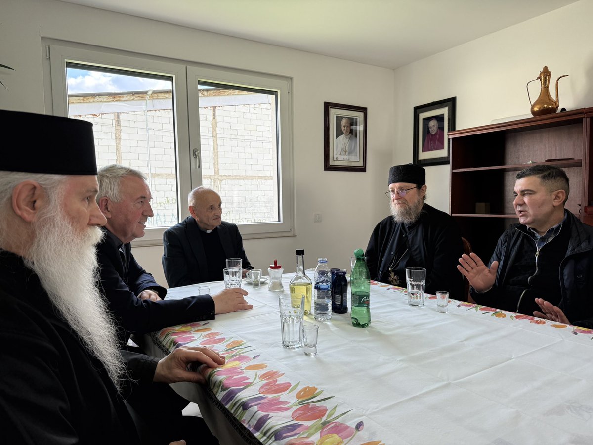 Dečani Monastery tweet media