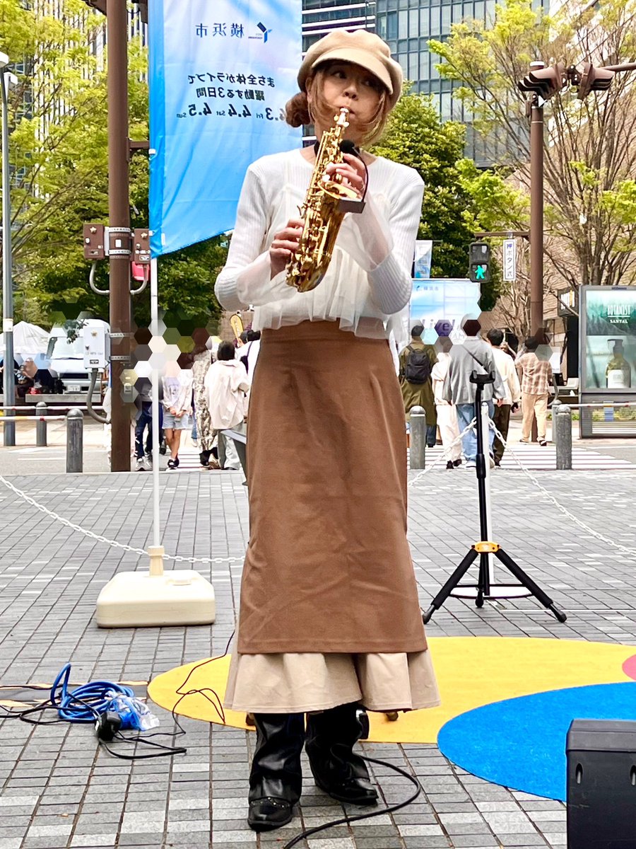 chikae_jyou's tweet image. 2026.4.5.Sun.
Live！横浜
@liveyokohama_x 
グランモール公園ステージ
ありがとうございました✨

皆様が楽しんで下さると私も更に楽しくなります✨

Saxplayer
Singer-songwriter 
チカエ嬢🎷👱‍♀️🐶

Pure Pure〜♪

#チカエ嬢
#saxplayer 
#singersongwriter 
#PurePure
#Live横浜
#グランモール公園