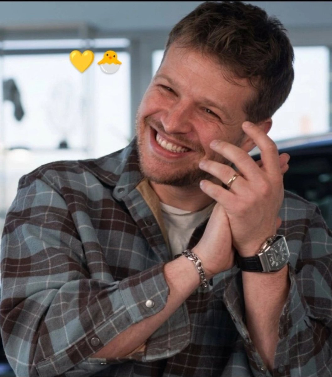 gül🐣 tweet media