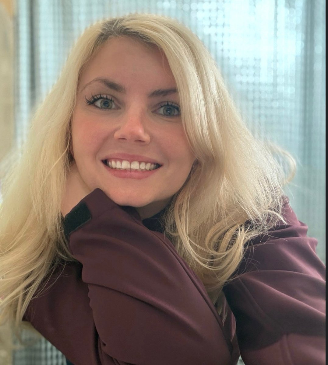 Mary Tiles Texas tweet media