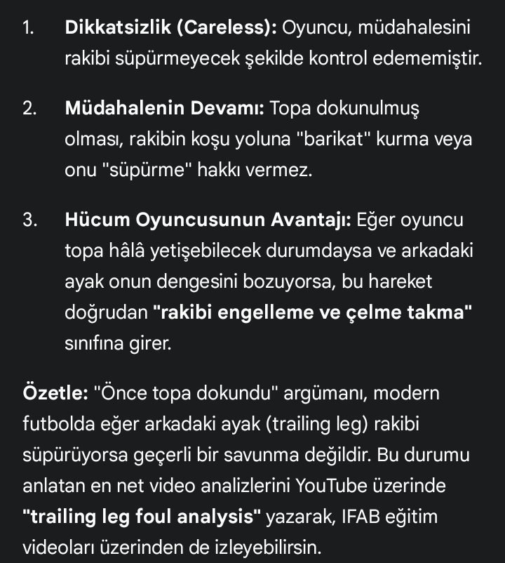 Eğer Fenerbahçeliyseniz cehaletle savaşmak göreviniz. Bu görevi birilerinin size buyurmasını beklemeyecek, mücadele edeceksiniz.

​Arkası dönükken Caner'i atan Aydınus'lar, Ahmet Çakar'lar, Vahap Beyaz'lar ne demiş diye beklemeyeceksiniz. Kurala bakacaksınız.

​Net penaltı.