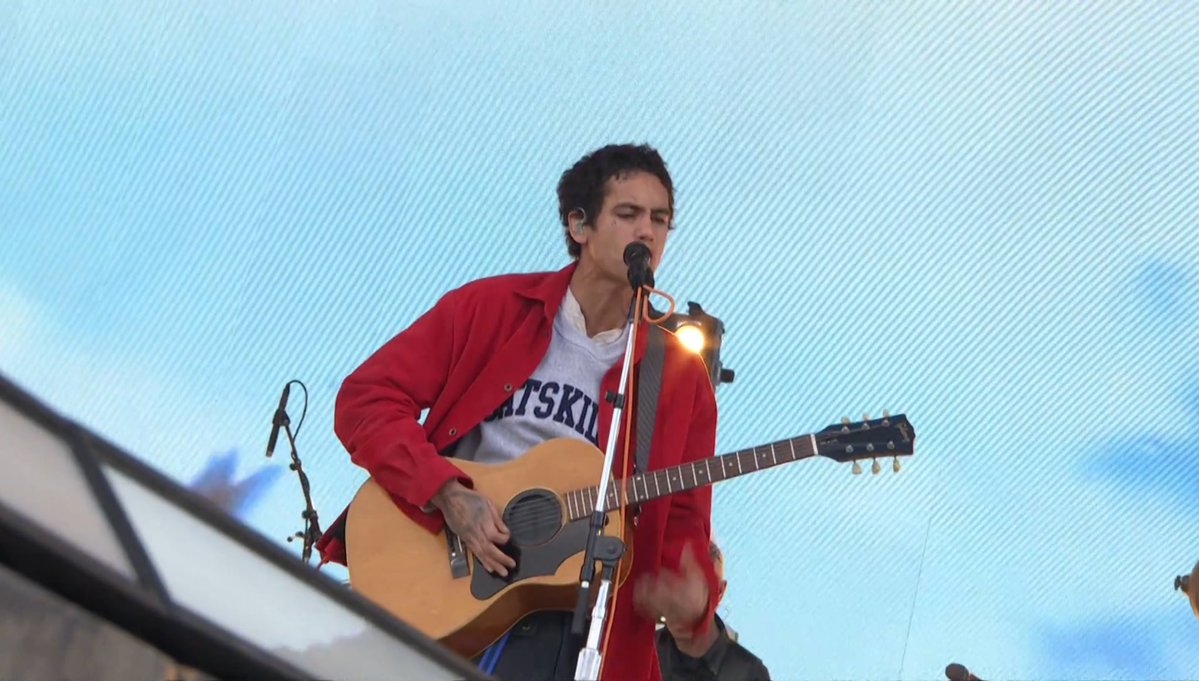 Dominic Fike Updates tweet media