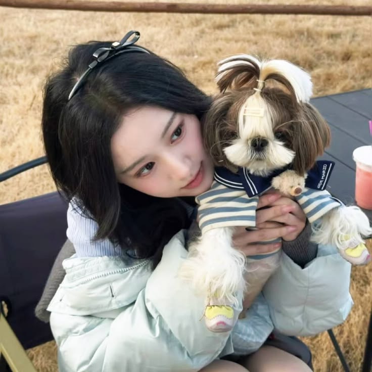 𝖻𝗅𝗎𝖾𝖻𝖾𝗅𝗅 𝗇𝖺𝖼𝗁𝗍𝗇𝖾𝖻𝖾𝗅 tweet media