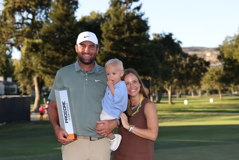 Tour Golf (not PGA Tour) tweet media