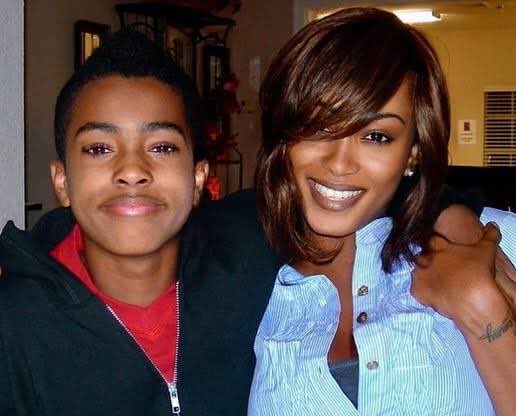 Hisom🏴☠️ tweet media