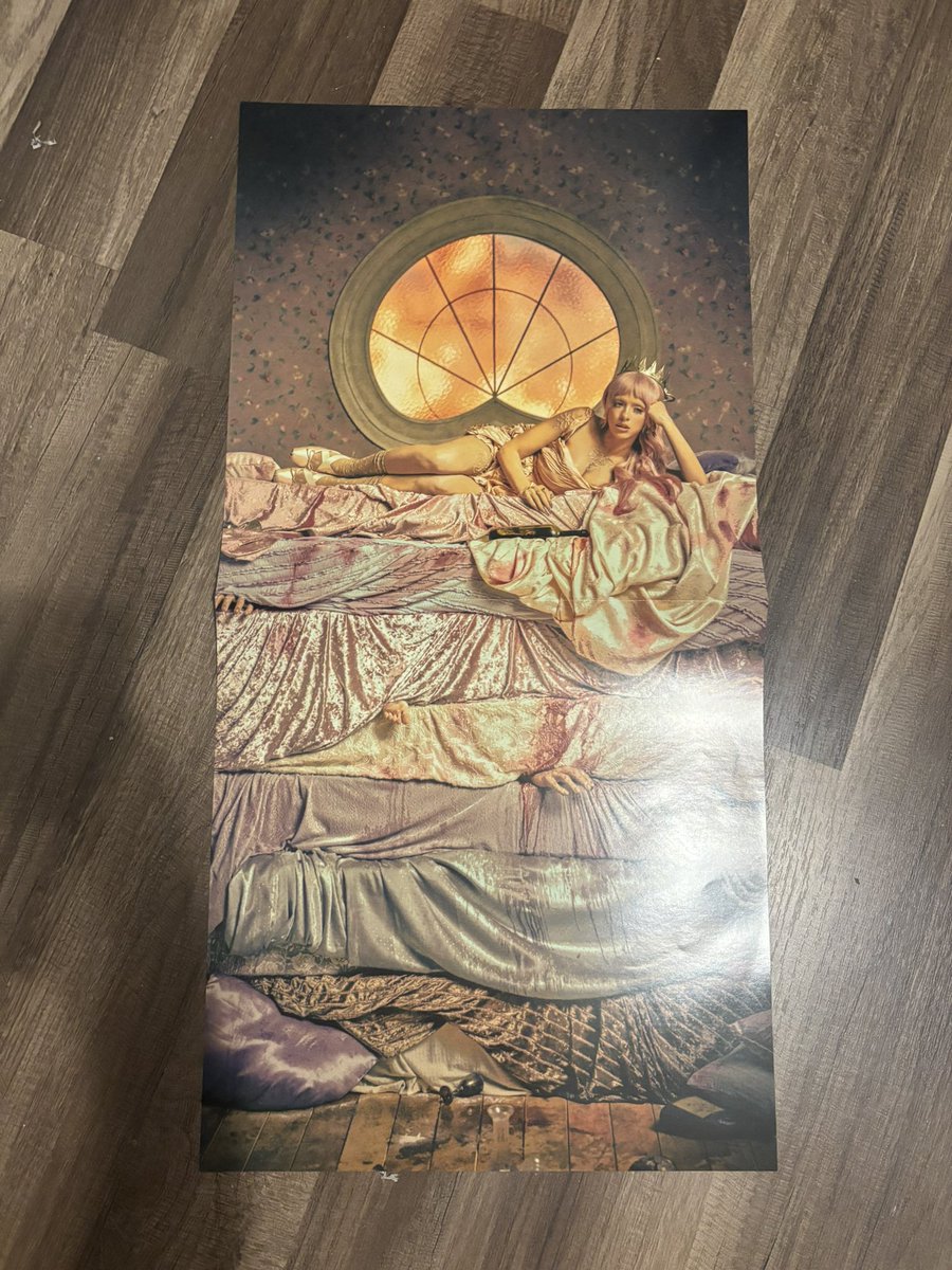 calianns's tweet photo. 𑣲 UO exclusive holy water green vinyl https://t.co/nk8BudfRWp