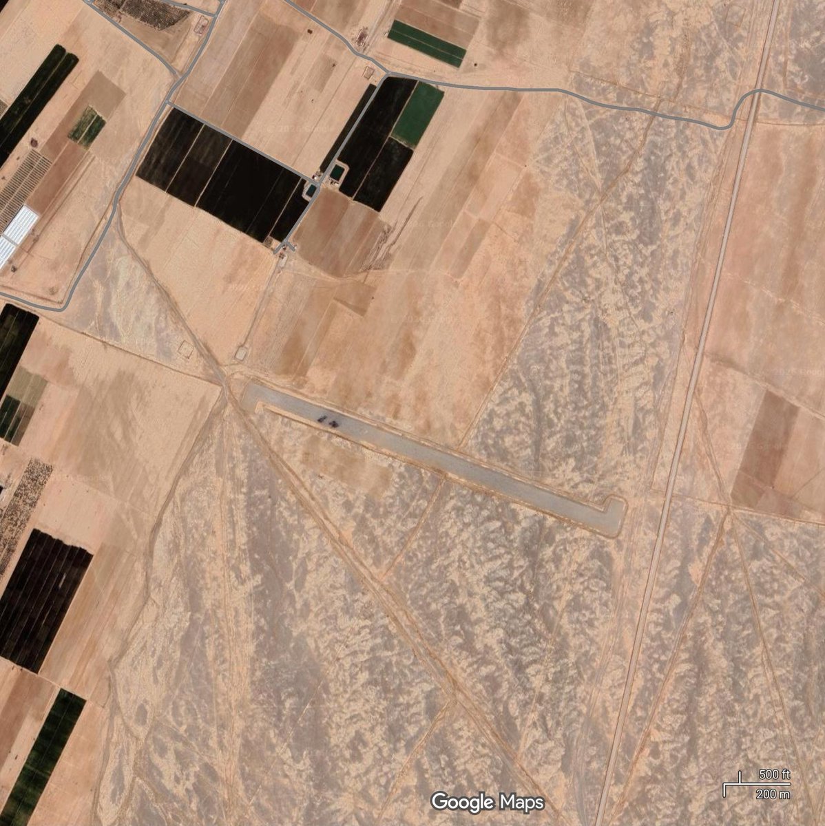 MattR3232's tweet photo. @michaeldweiss @PeterRHann1 The air strip and Mtn hide out up close.
Air strip: https://t.co/fikyjZ9vrd
Mtn hideout: https://t.co/EboaHHQbq4 https://t.co/s3zouI5OQ8