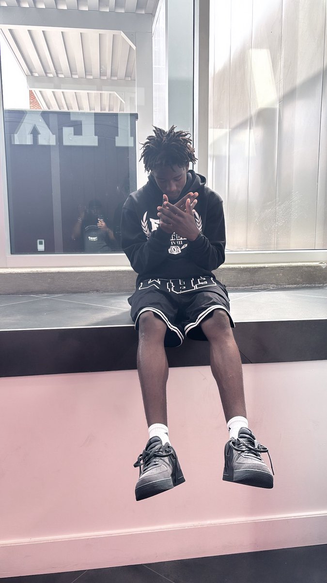 amirsears1_'s tweet image. Texas A&amp;amp;M @AggieFootball was a great time ! Thanks for the invite and I can’t wait to be back! #GigEm