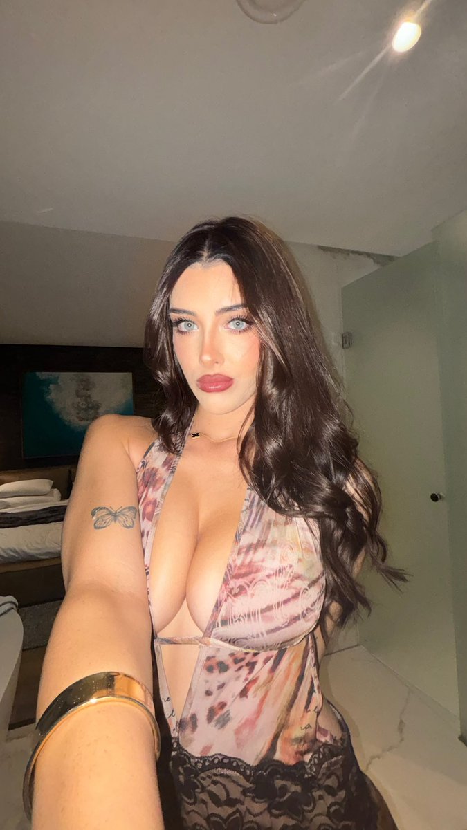 Debbie 🩷 tweet media