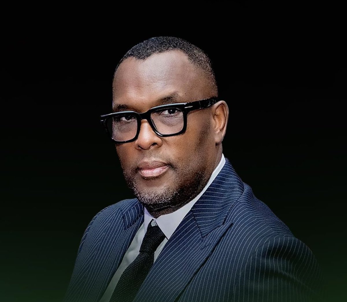 UDEMO_RDC's tweet photo. Le message du leader @NzangaMobutu pour la fête de Pâques  : « En ce jour célébrant la résurrection de Jésus-Christ, source de vie nouvelle et de salut pour l’humanité, que ce moment nous rassemble dans un esprit d’unité et de solidarité, avec une prière particulière pour nos compatriotes du Nord-Kivu, du Sud-Kivu et de l’Ituri. Que Dieu soit avec eux durant ces moments difficiles.
Joyeuses Pâques à toutes et à tous. »