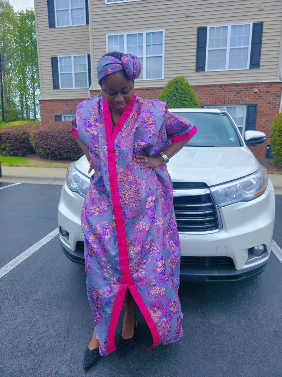 Happy Easter Celebration X family...

Just coming home from church.

Quote with your sunday outfit😍💕