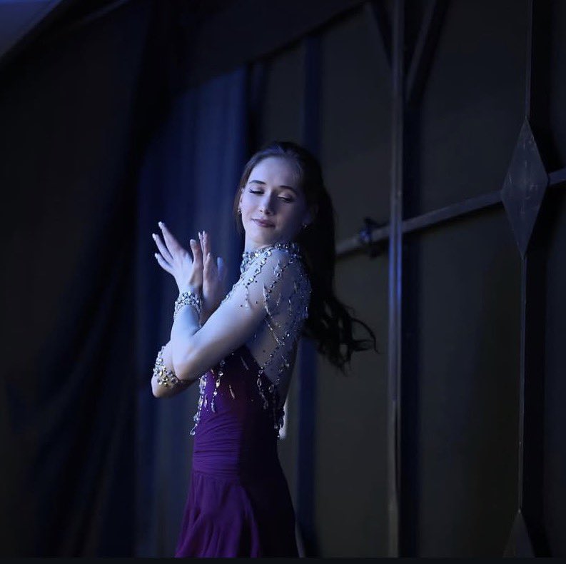 Tinå ★ || iliasquadlutz tweet media