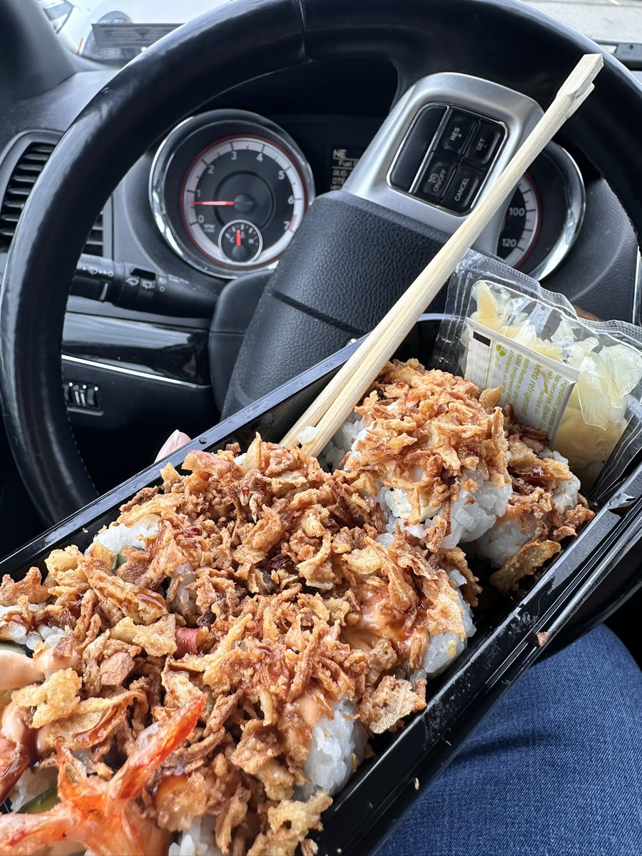 Mamacita tweet media