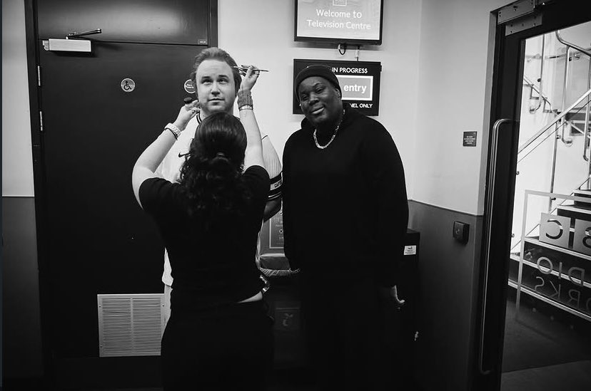 snluk updates tweet media