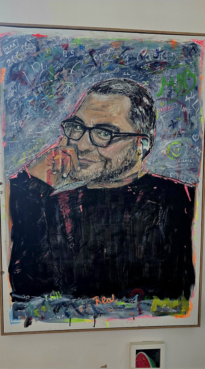 Honey Scott tweet media