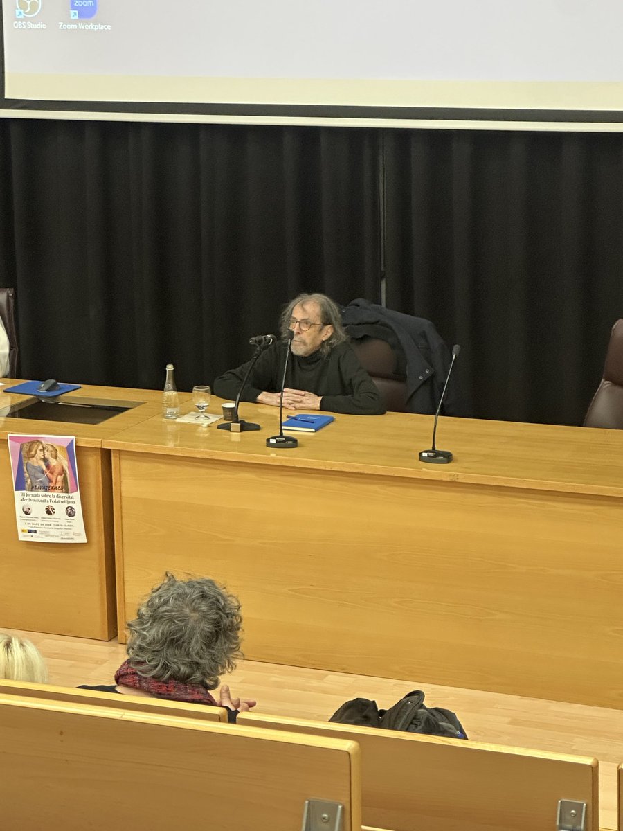 fredericaparisi's tweet photo. ⬛️◾️▪️Tot just fa un mes, en la #DIVASEXMED q organitzà el Dpt. D’HMedieval a @FacGeoiH vam gaudir del seu saber.
No sabíem q aquell seria el seu darrer acte públic
Quina buidor ens deixes Josep
Que la terra et siga lleu
#joseppiera
🛴🛴🛴 https://t.co/DAh2VNEaQl