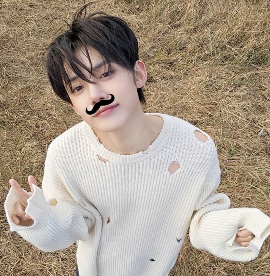 𝘕𝘪𝘯𝘪 ♡ tweet media