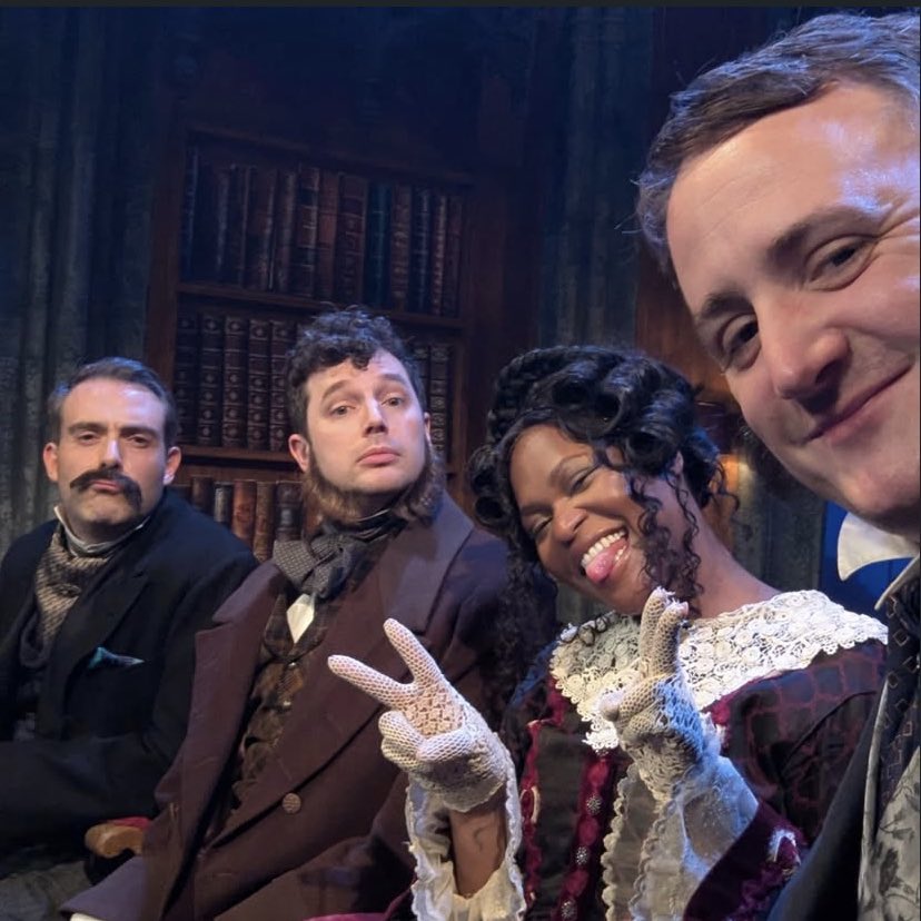 snluk updates tweet media