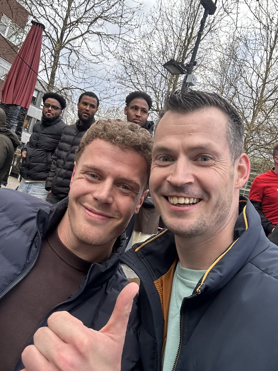 patbeekmans's tweet photo. LANDSKAMPIOEN! De vroegste ooit! ❤️🤍#PSVKAMPIOEN https://t.co/PvSa3KgGaq