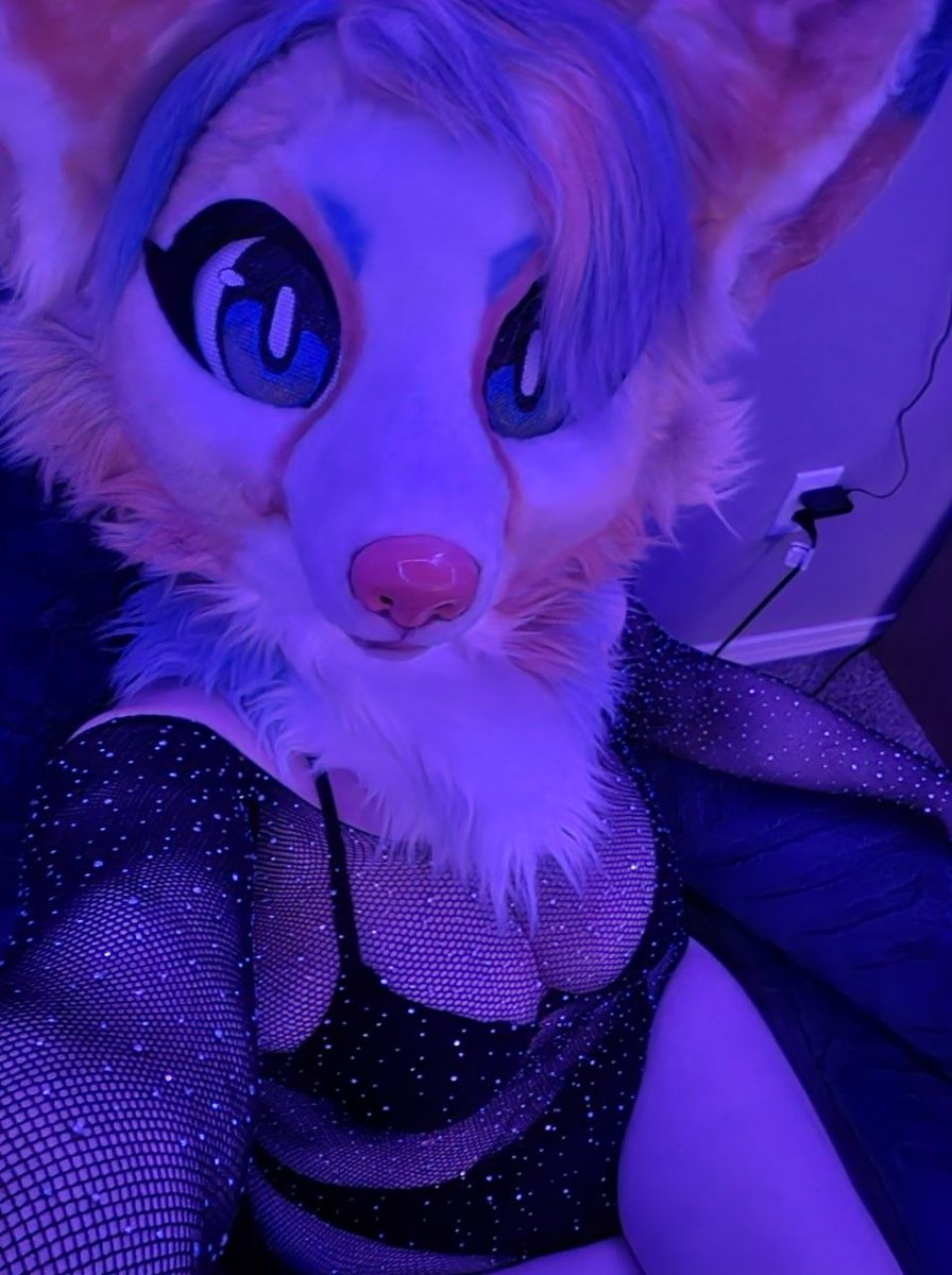 💜QueenV💜 tweet media