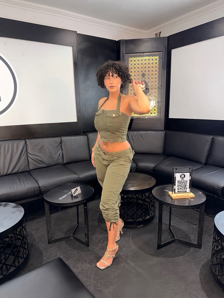 Ay Bafana bami khohlwani laa🤞 🔥🔥😮‍💨😋

DISOUFENG X ASHLEY OGLE
ASHLEY OGLE X MATURED SUNDAYS
#LunchWithAshley