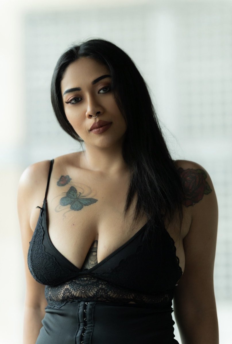 𝘼𝙡𝙞𝙘𝙚 𝙞𝙣 𝙛𝙪𝙘𝙠𝙞𝙣’ 𝙡𝙖𝙣𝙙 tweet media