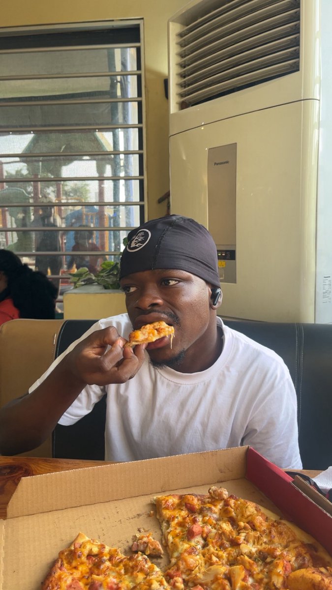 DMT 🌎💫 tweet media