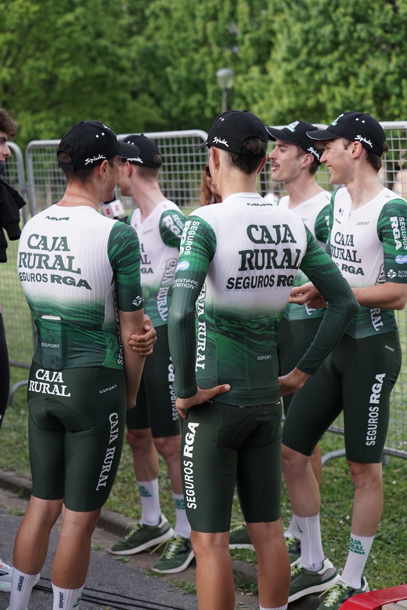 Team Caja Rural-RGA tweet media