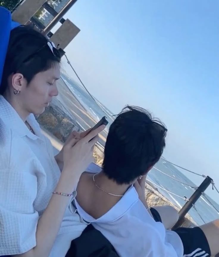 โตติ (toti) ★ tweet media