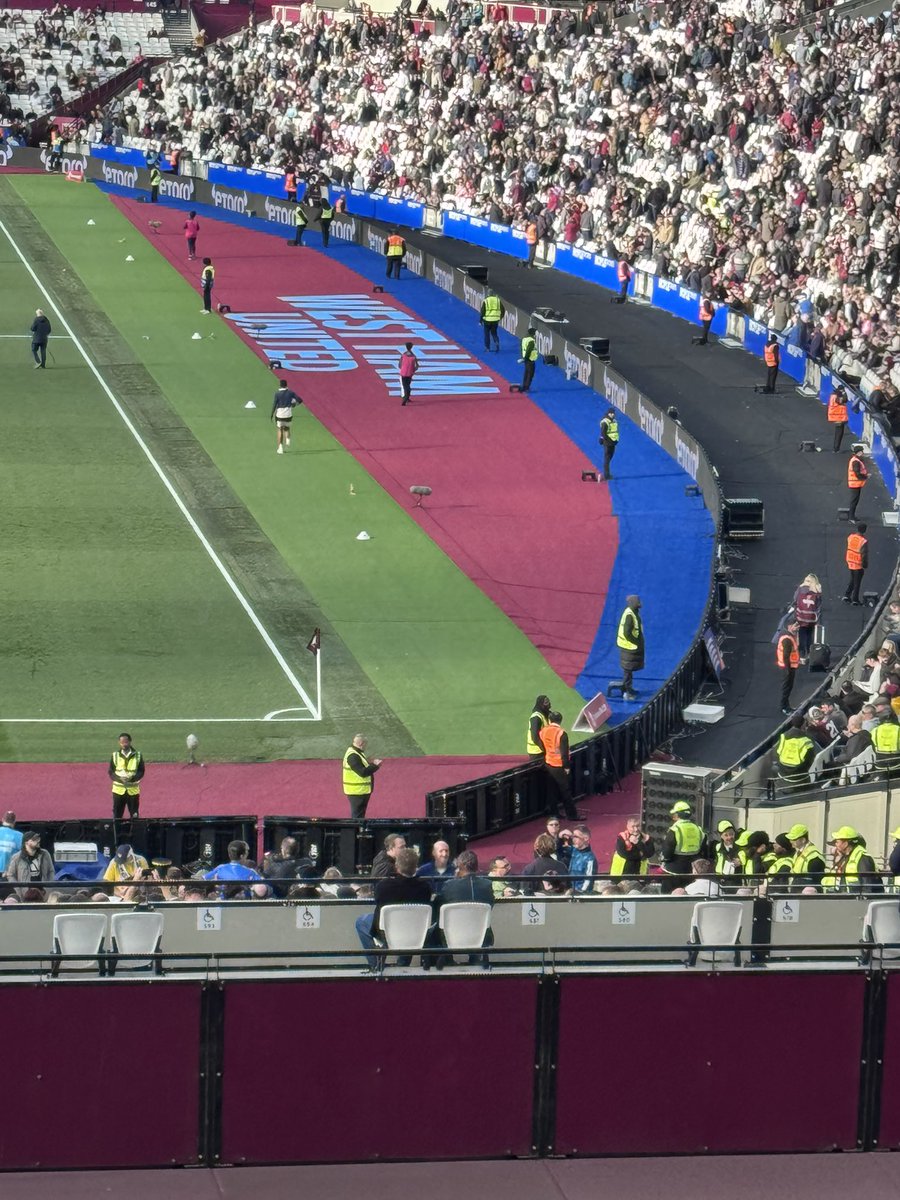 The Ghost of Vim Fuego💛💙🤍 tweet media