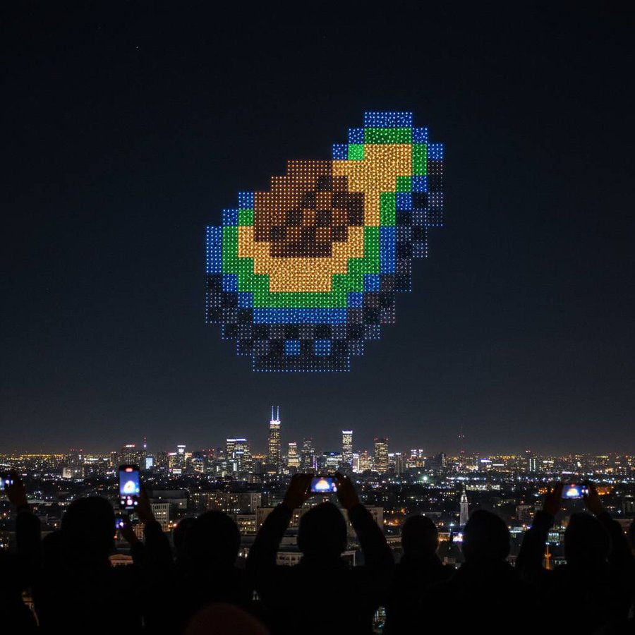 Happy Easter Avolians 

Cheers to an amazing week ahead!💚