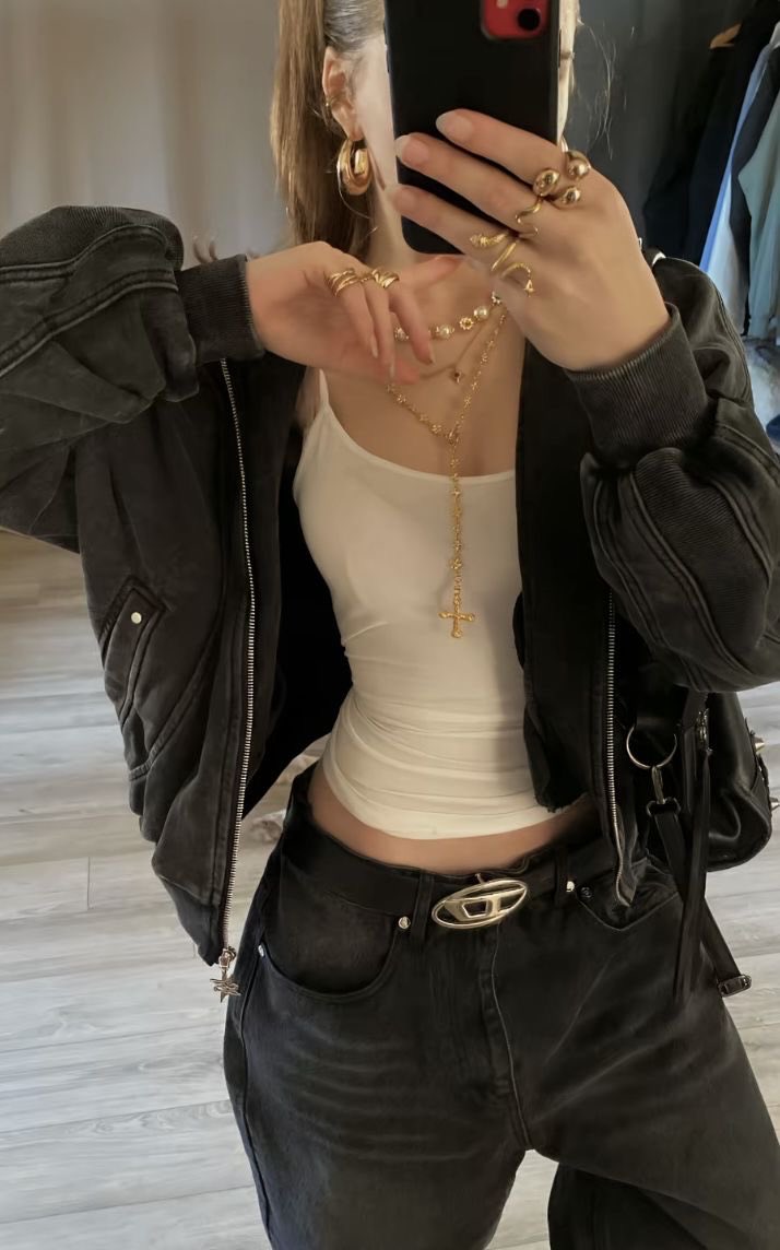 amy ⁹³ tweet media