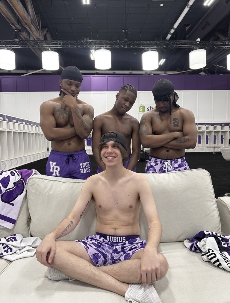 iván garzón tweet media