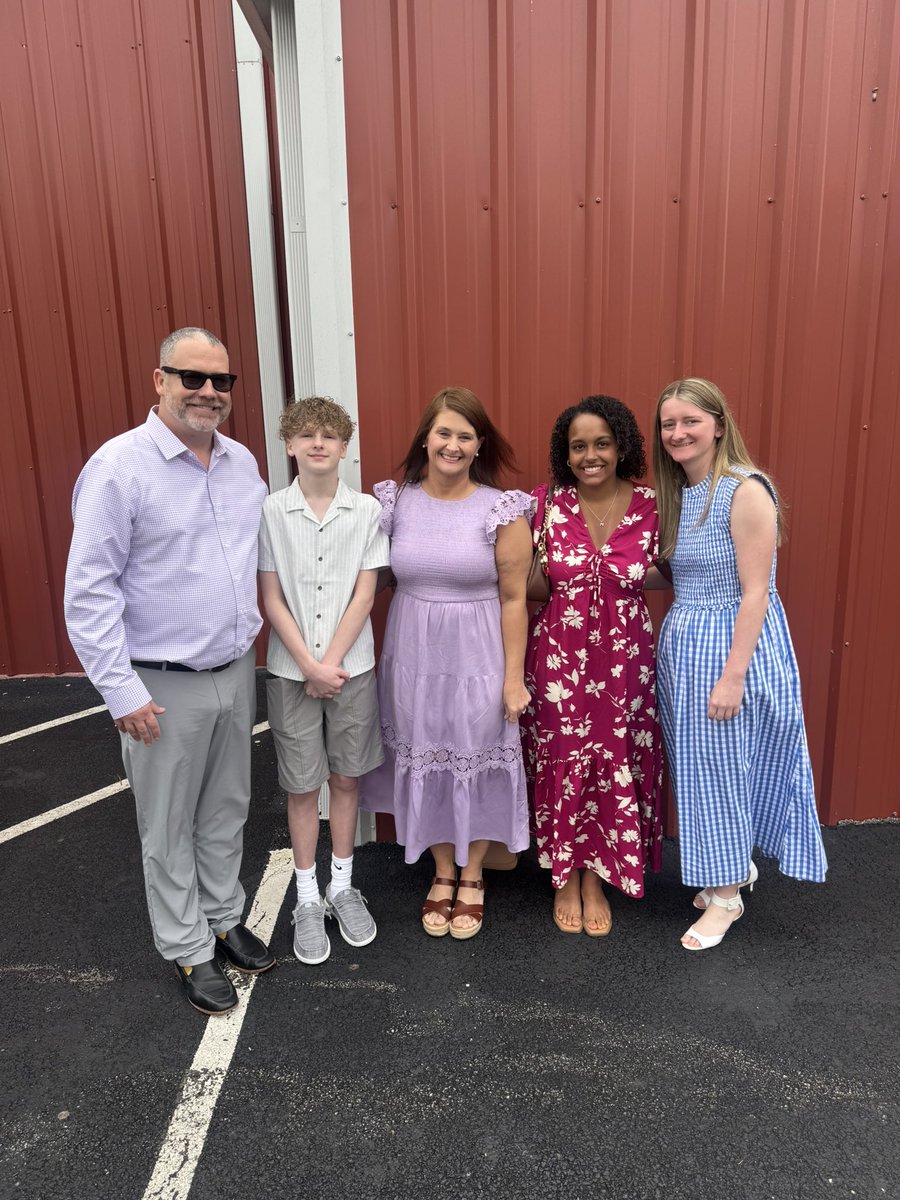 Jon Mills tweet media