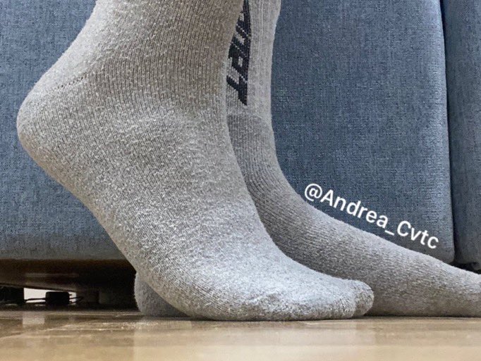 Goddess Andrea👣 tweet media