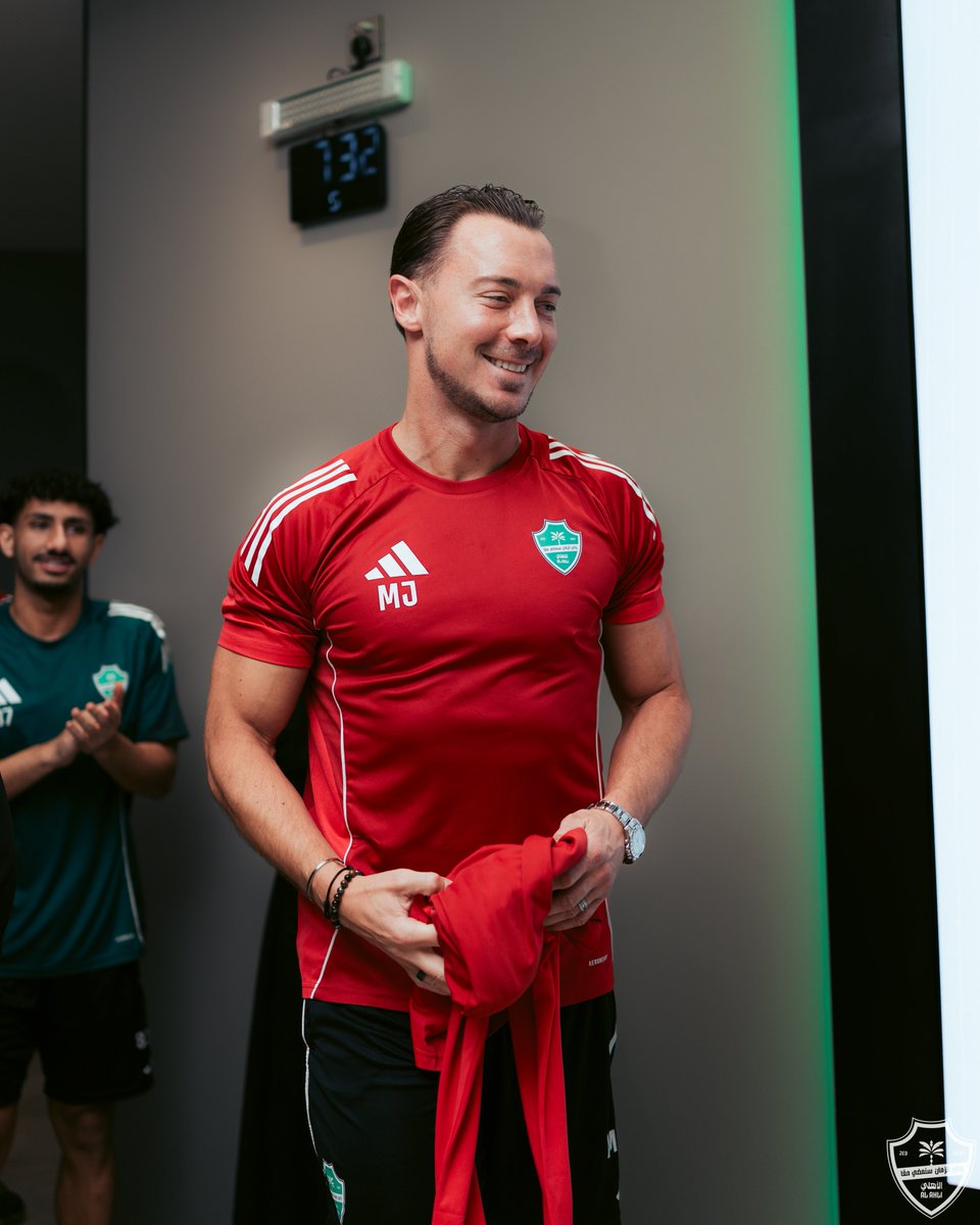 النادي الأهلي السعودي tweet media