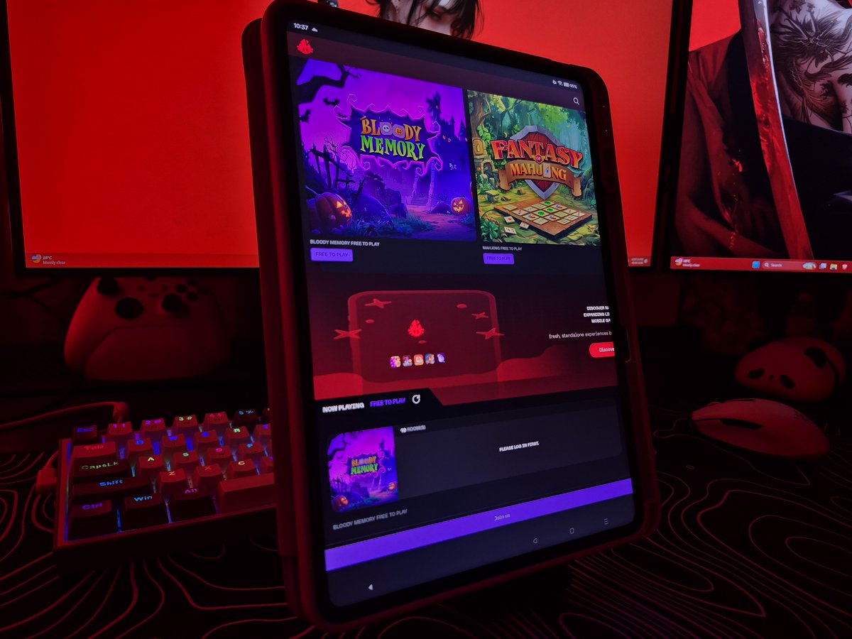 Alive Batman tweet media