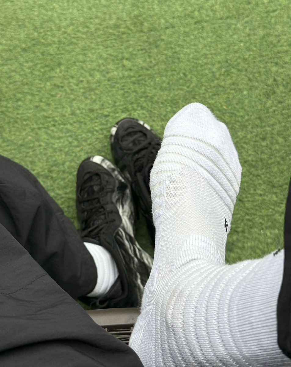 196篮球体育生（西安） tweet media