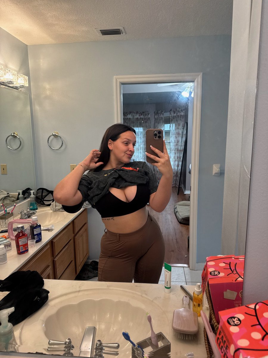 Michaela tweet media