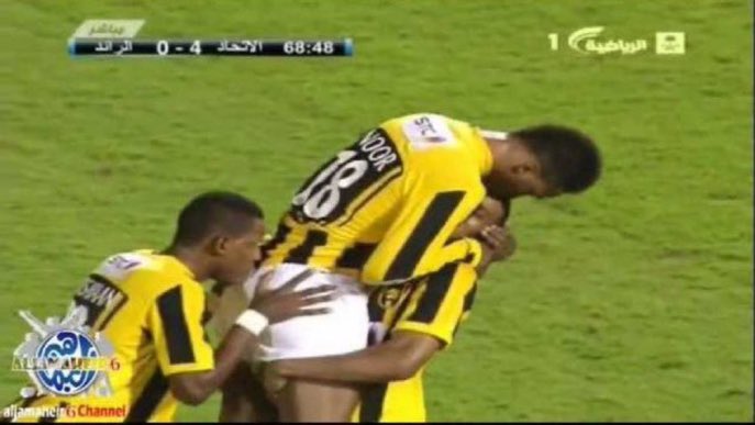 صالح. tweet media