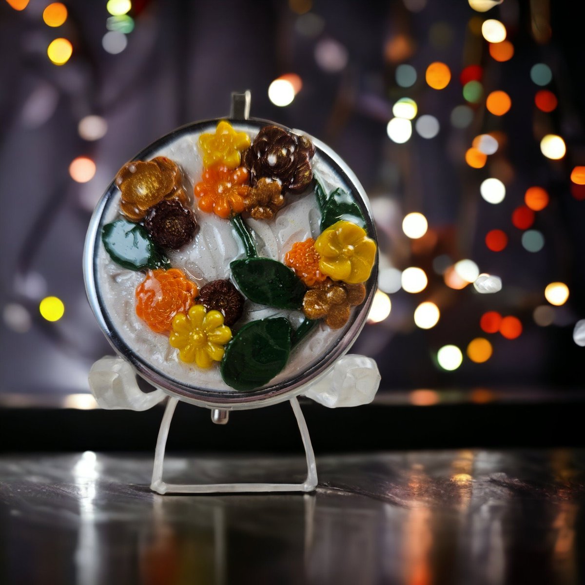 charsfavorite's tweet image. Discover timeless elegance with our Floral Music Box Locket, a perfect keepsake for only $150. Wear your memories in style. #JewelryLovers #Handcrafted elegance

Shop Now charsfavoritethings.com/products/2flor…