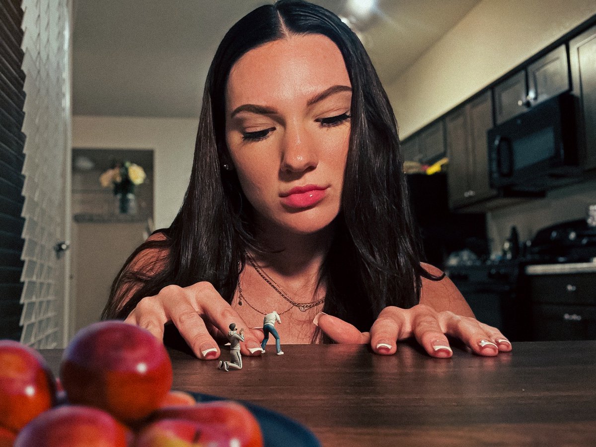 Little Bee 🐝 tweet media