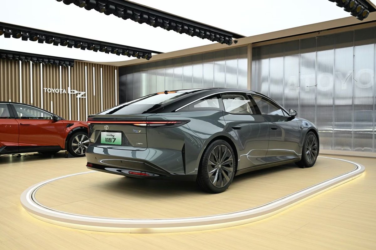 Techno Wave tweet media