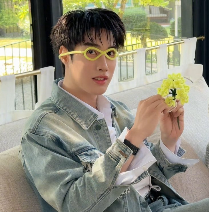 ทูลหัวของบ่าววว tweet media