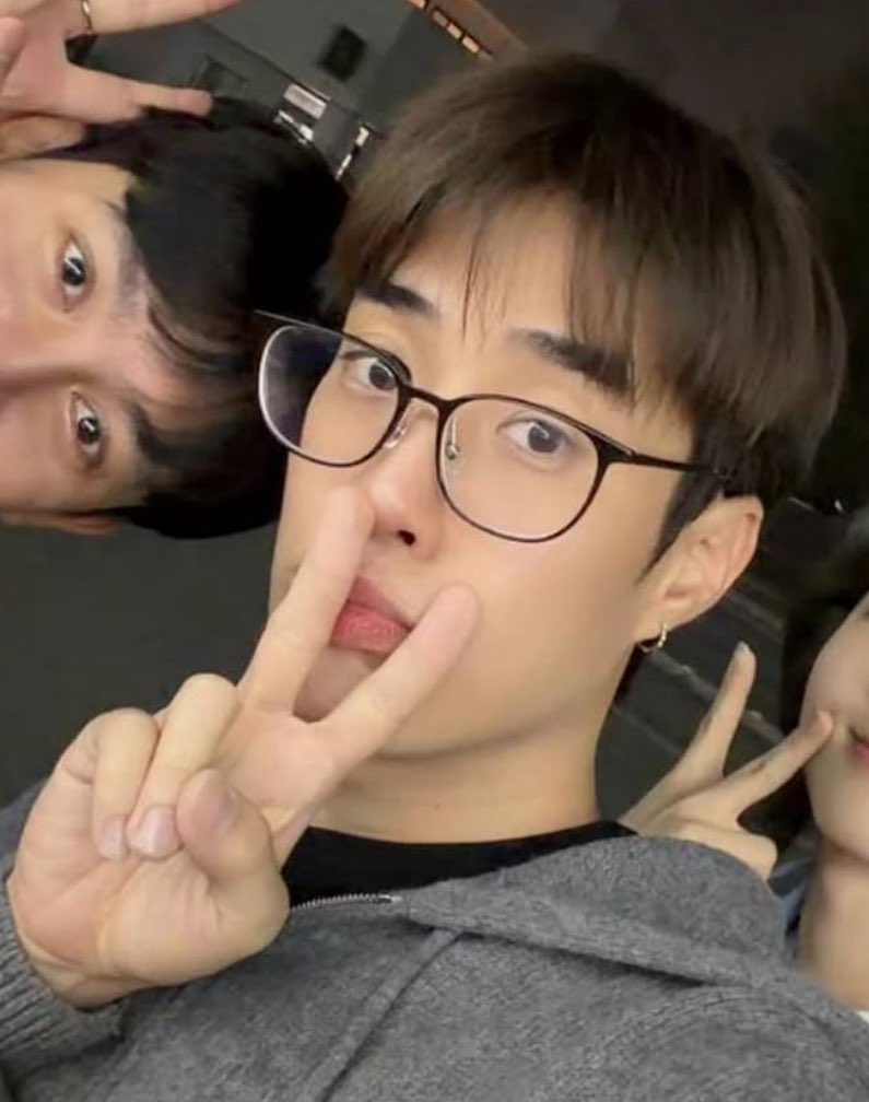 ทูลหัวของบ่าววว tweet media