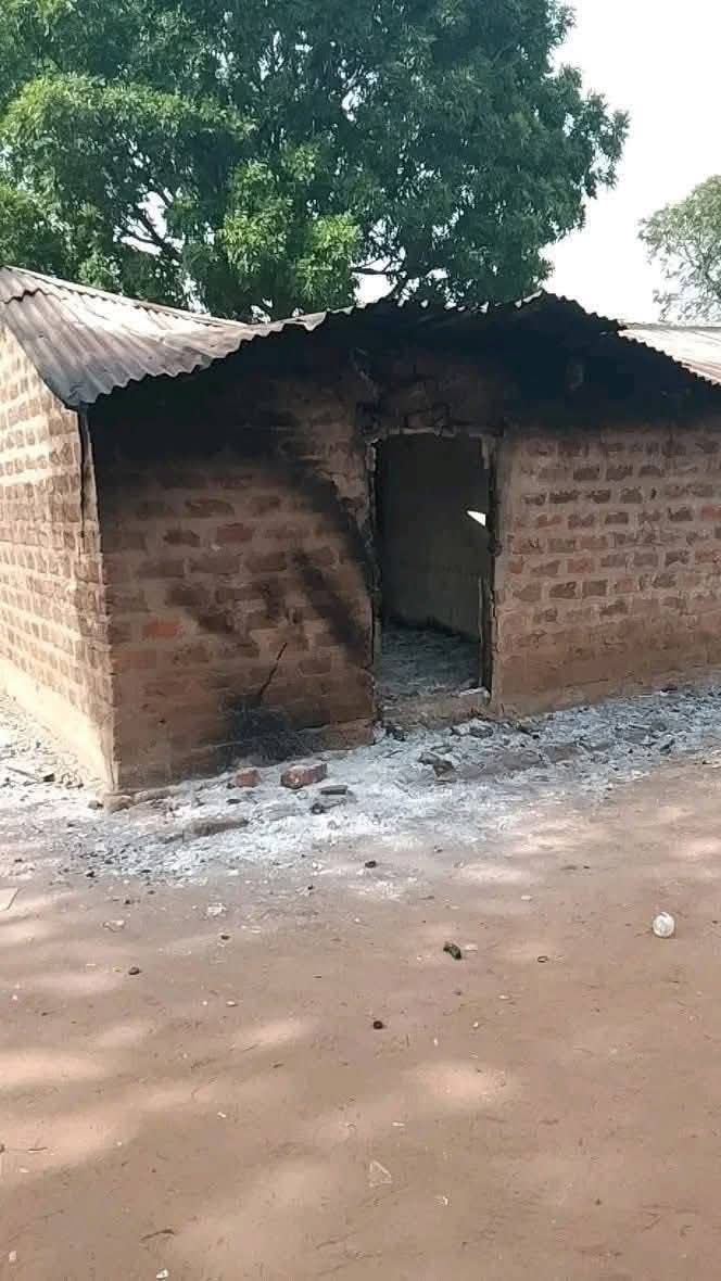 V.I.C👨‍💻 tweet media