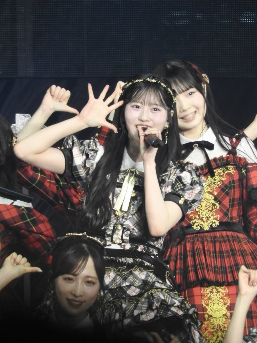 akb_mtlv's tweet photo. あづのセンター好きなんだよねえ❤️‍🔥後ろのさきちゃんも可愛い💖
 #AKBダメすかコン 
 #八木愛月  #大賀彩姫 https://t.co/27kaLVEzys