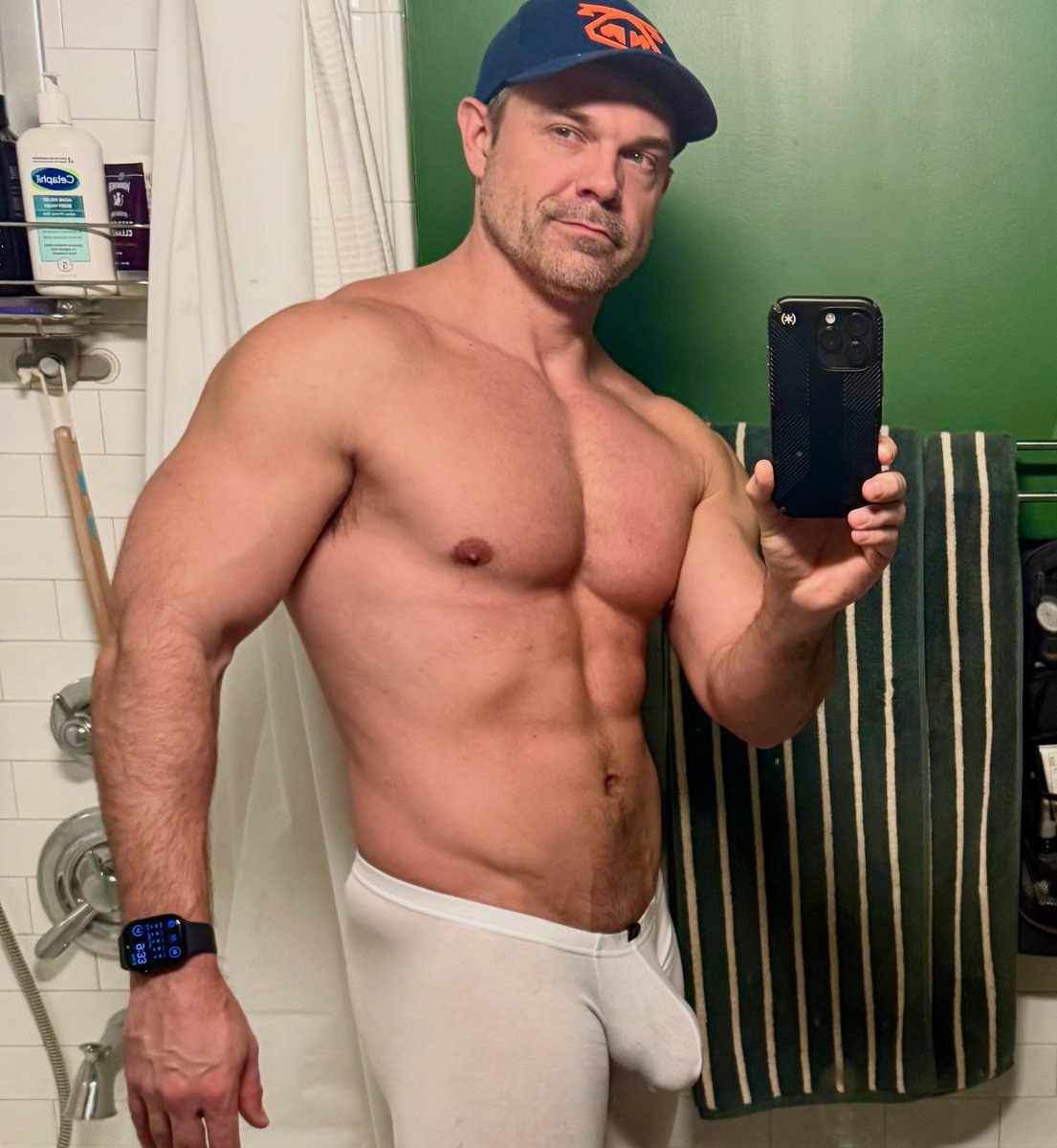 Turned 45 last week. Enjoying the Big Daddy Energy.
Taken down my instagram 🙄
