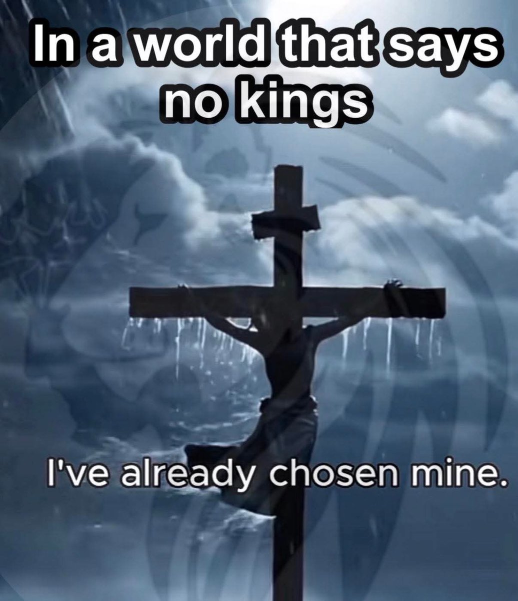 SassyNTexas's tweet photo. @sterling_martin #ChristIsKing
#OnlyOneTrueKing
#KingOfKings
#LordOfLords
#HeIsRisenIndeed https://t.co/UkxFzUdDgi