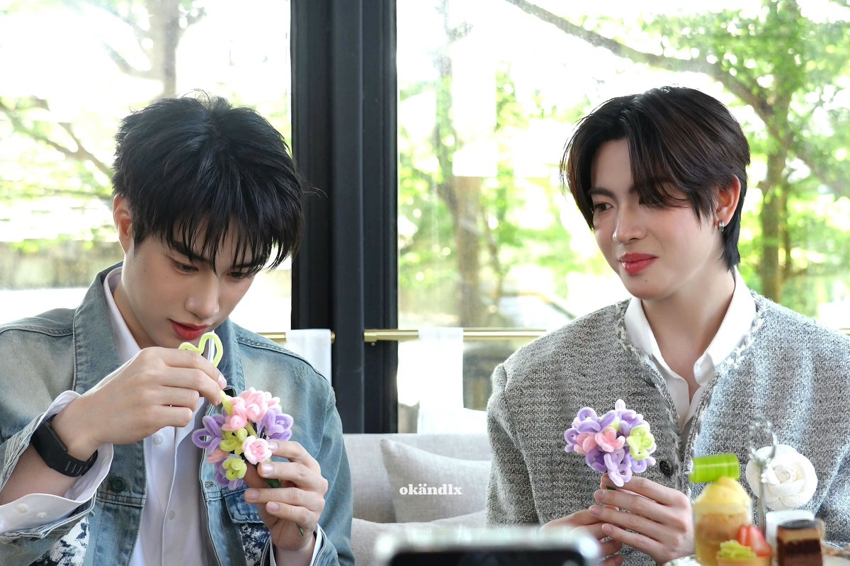 okändlx tweet media